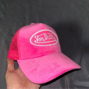 Von Dutch Pink hat velvet unisex one size